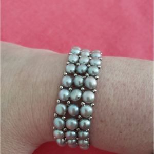 Gray Genuine Pearl 3 Row Stretchy Bracelet